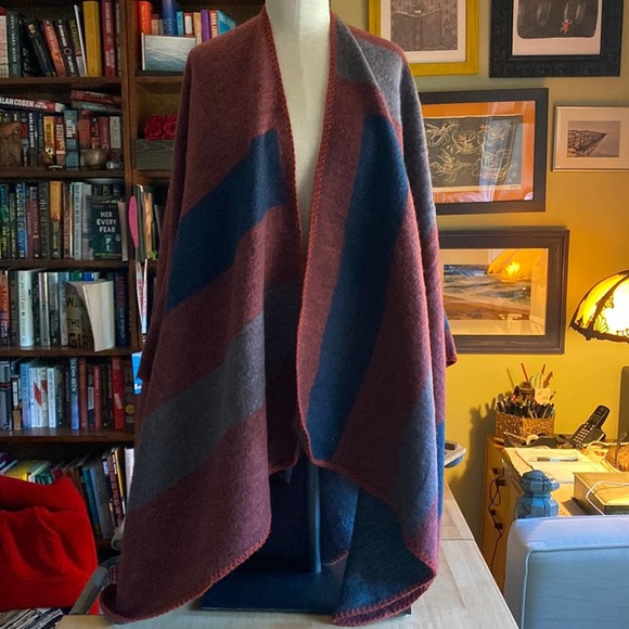 BB Dakota Accessories - BB DAKOTA Warm Wooly Shawl - One Size